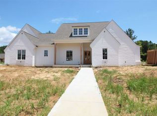 236 S Woodcreek Rd, Madison, MS 39110