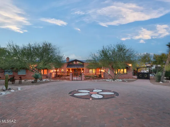 925 N Rancho Del Jefe Loop, Tucson, AZ 85748