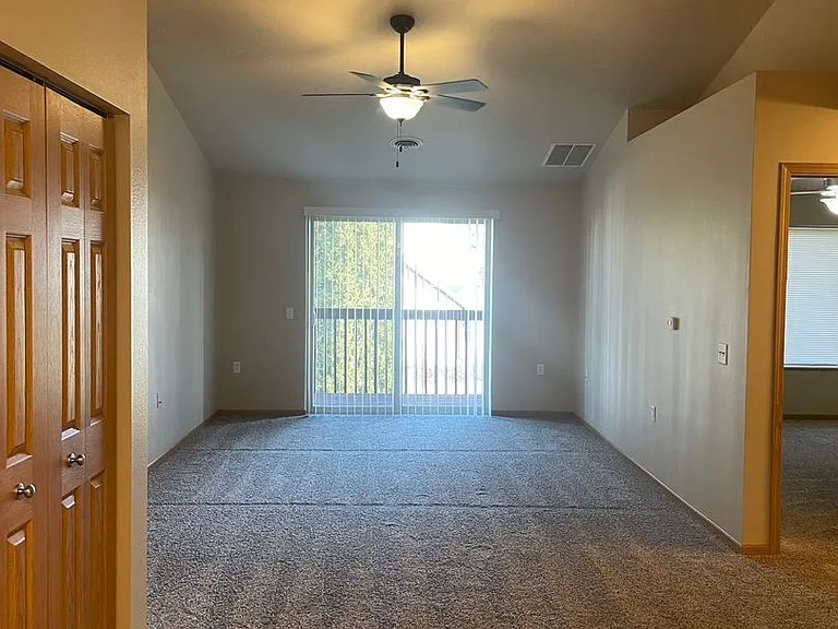Jackson Apartments — Photo 7
