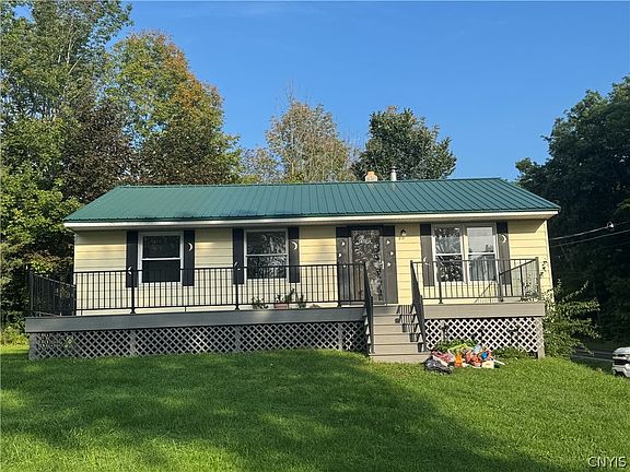 2nd image of 257 Burt Rd
