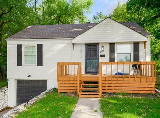 10812 E 59th St, Raytown, MO 64133