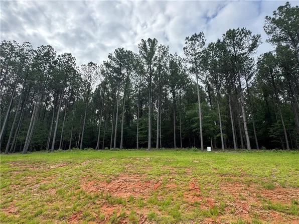 2220 Winchester Ln, Auburn, AL 36830