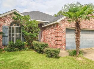 7317 W Falcon Cir, Ocean Springs, MS 39564