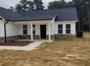 721 Hector McNeill Dr, Raeford, NC 28376