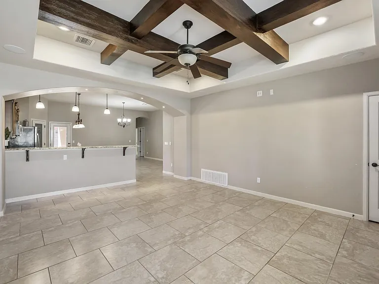 14676 Ava Leigh Ave — Photo 5