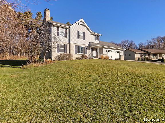 2nd image of 1683 Heather Hills Ct