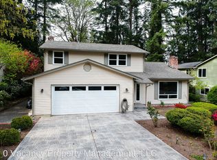 16828 NE 35th St, Bellevue, WA 98008