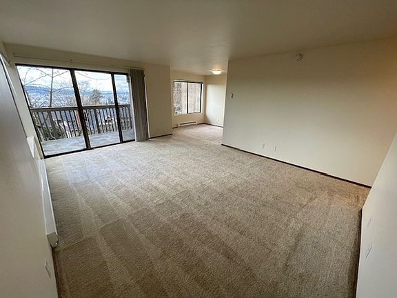 3rd image of 4500 1st Ave NW APT 206