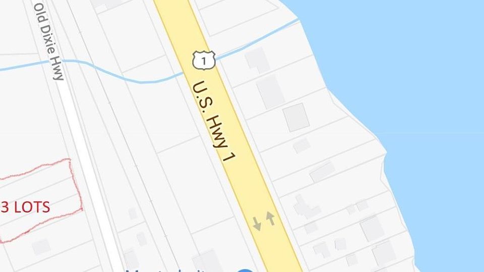 3 LOTS