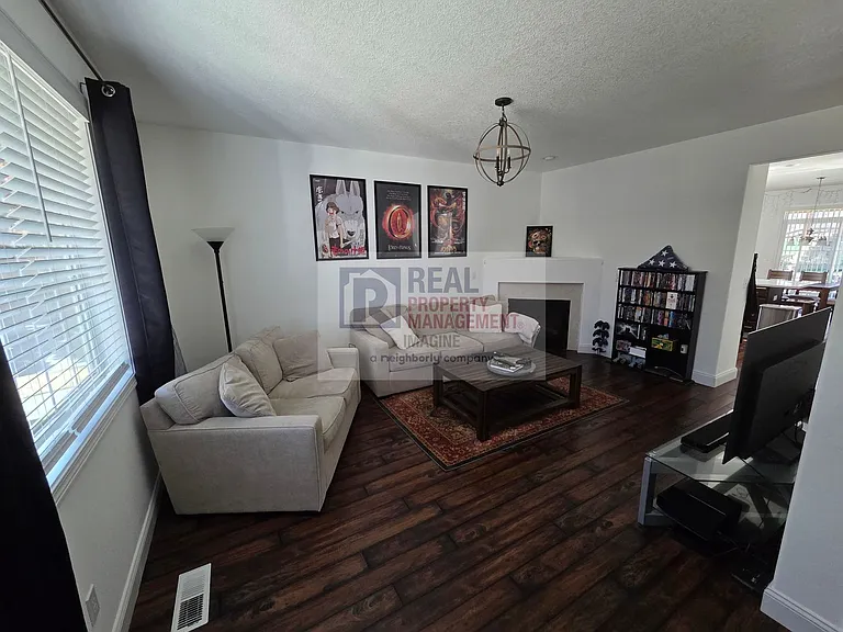 8615 Sweetbrier Loop SE — Photo 4