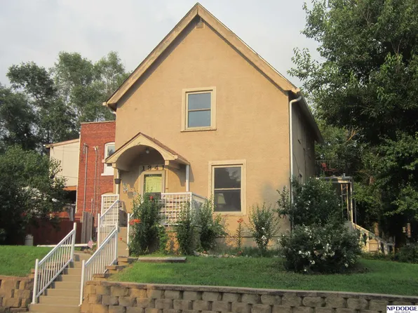 1341 S 27th St, Omaha, NE 68105