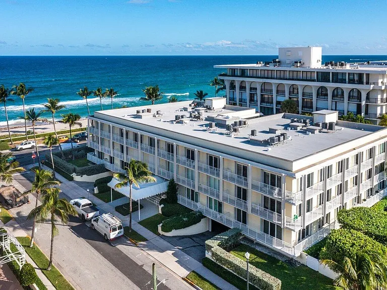 350 S Ocean Blvd #201 — Photo 4