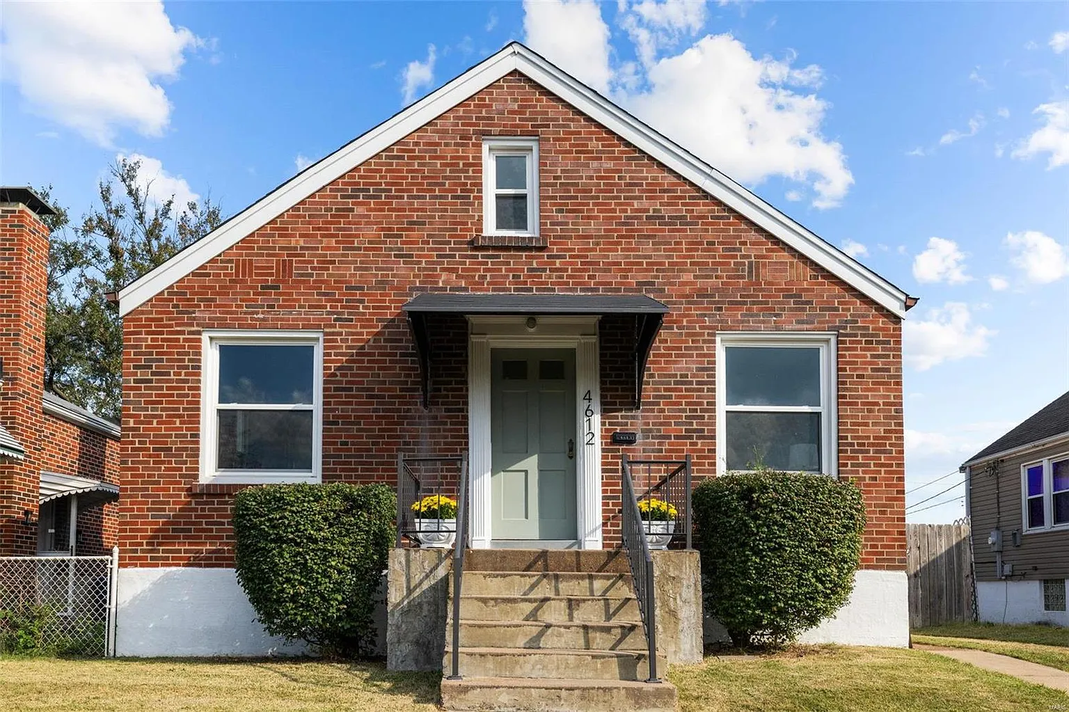4612 Leona St photo 1
