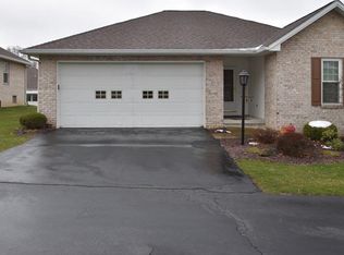 179 Mathews Rd, Youngstown, OH 44512