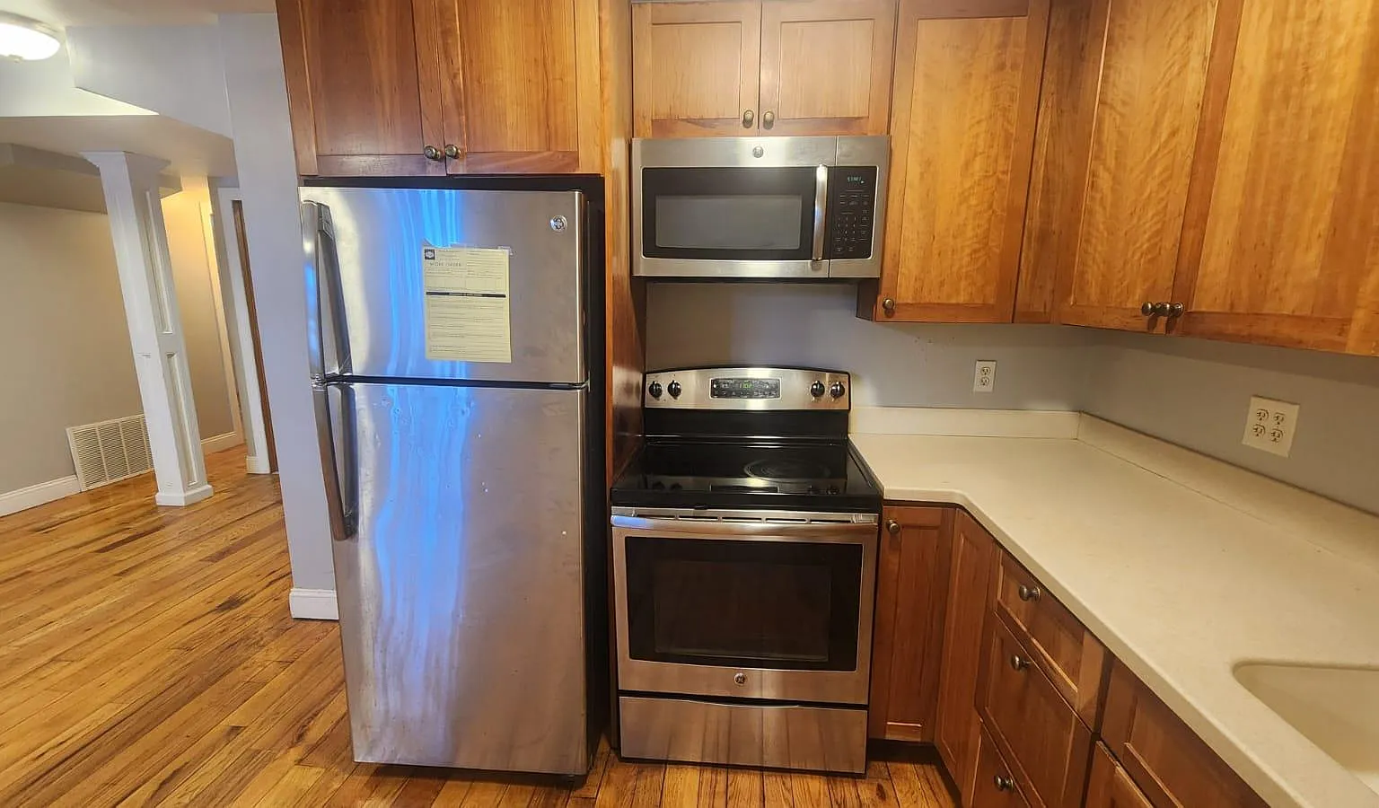 2 bed, $1,675 — Photo 3