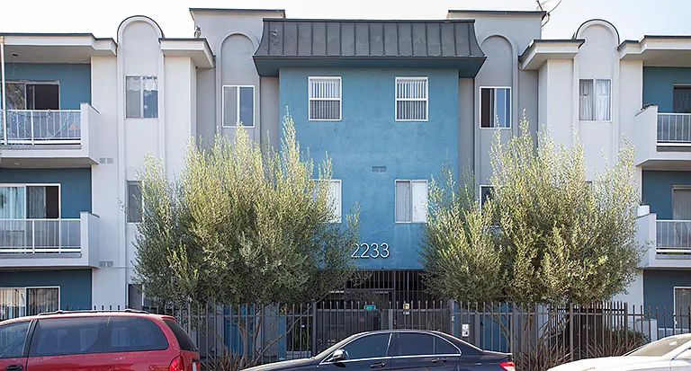 2233 S Ridgeley Dr #106 — Photo 21