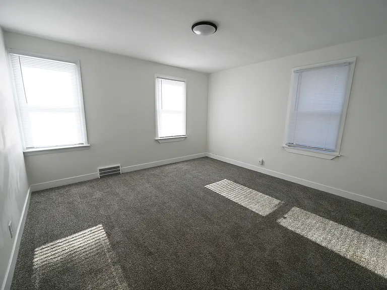 15829 Minock St — Photo 26