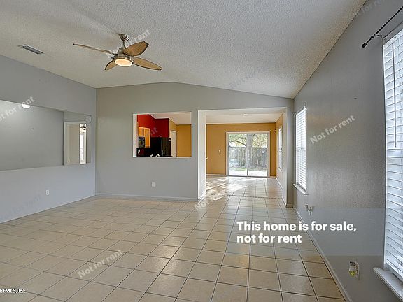 5th image of 2395 Brian Lakes Dr E