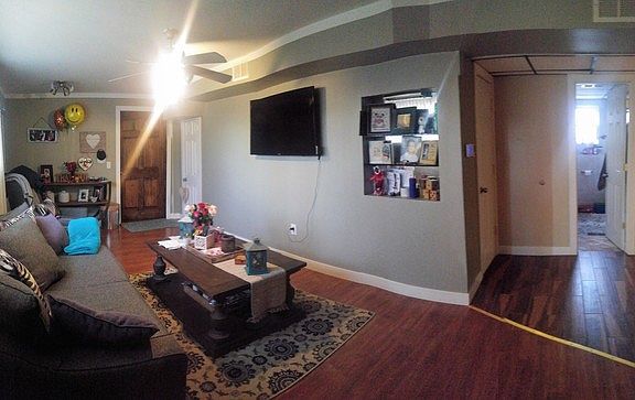 2nd image of 562 James Ct
