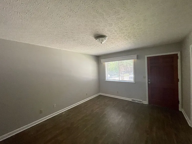 Chamberlain Pines — Photo 16
