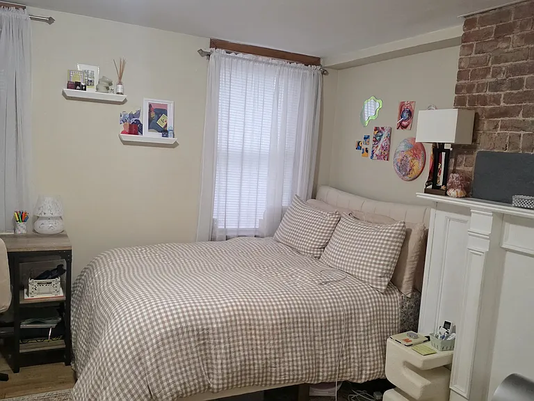 Bedroom 2 pic 1