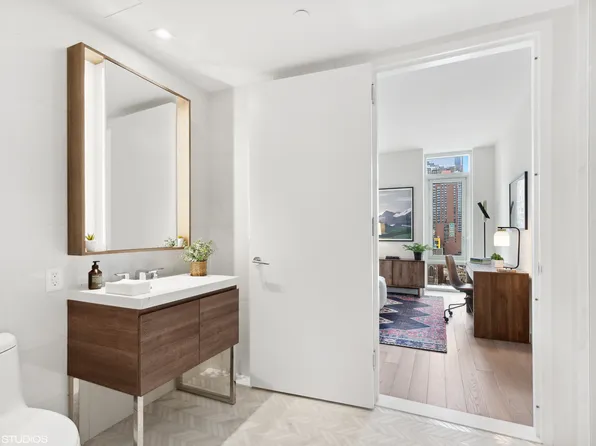 505 West 43rd Street 12H image 7 of 8