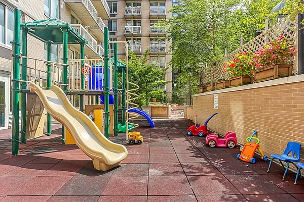 Sold by Brown Harris Stevens | media 15