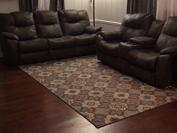 3rd image of 2538 Beechwood Ln