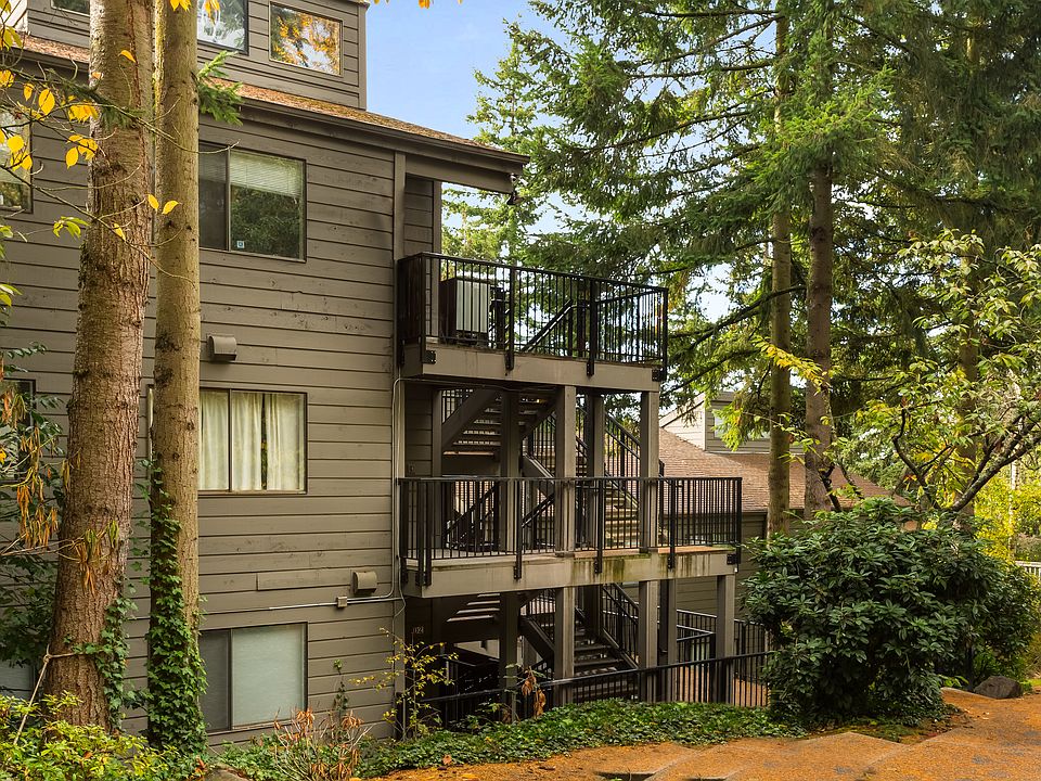 1st image of 12543 NE 23rd Pl