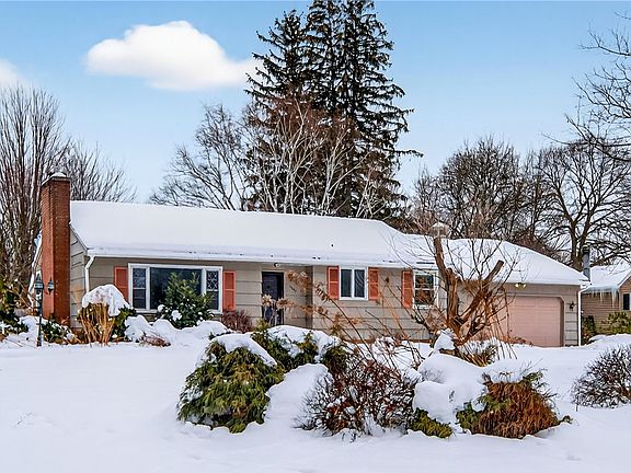 2nd image of 3040 S Union St