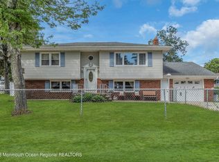 303 Station Dr, Forked River, NJ