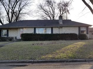 1117 Sunset Ct, Grafton, WI 53024