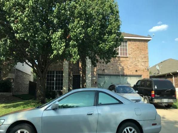 8504 Gray Shale Dr, Fort Worth, TX 76179