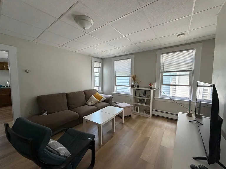 13 Concord Ave #2 — Photo 7