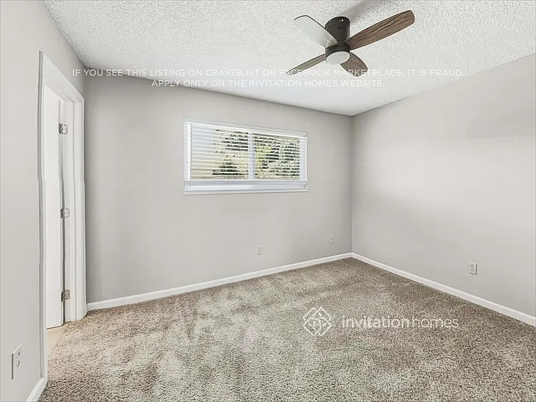 1658 Ashwood Dr — Photo 10