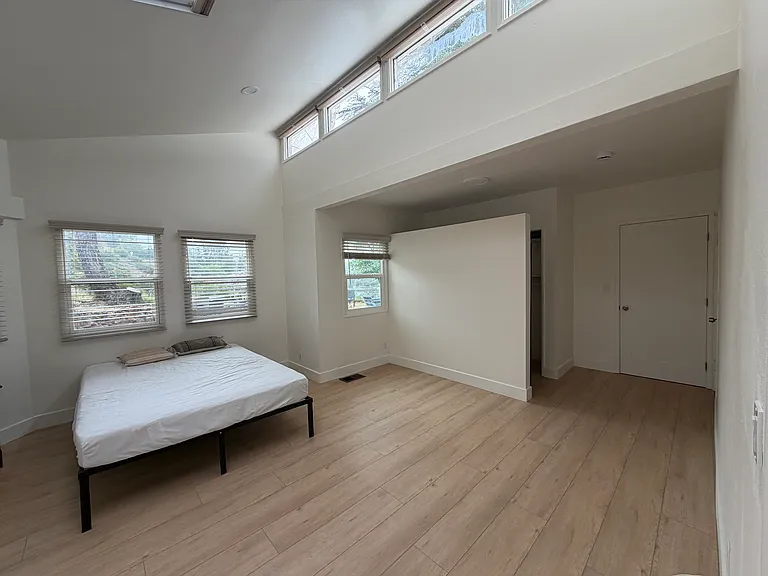 29337 Lake Vista Dr #2 — Photo 3