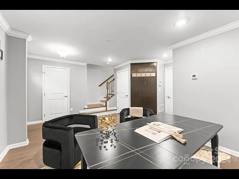 1233 Queen Lyon Ct — Photo 13