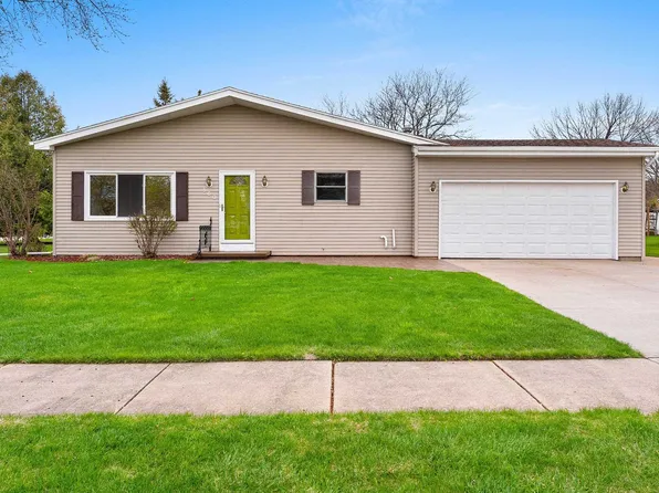 860 Fribourg St, De Pere, WI 54115