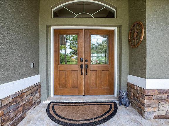 5th image of 24685 Nova Ln