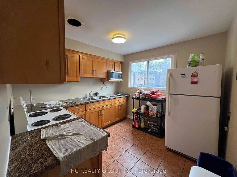 40 Summit Ave #26 — Photo 2
