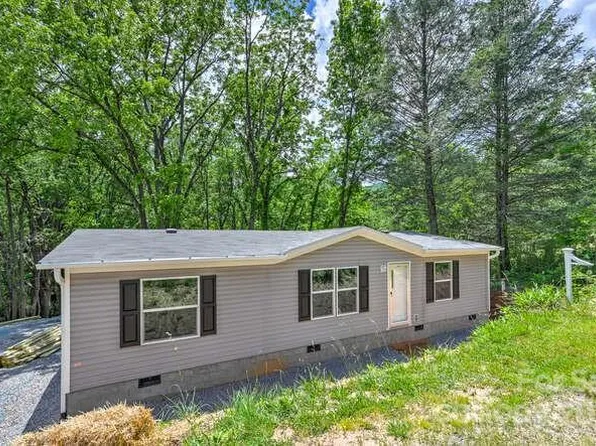 1222 Edwards Cove Rd, Waynesville, NC 28786