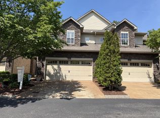 2331 River Terrace Dr, Murfreesboro, TN 37129