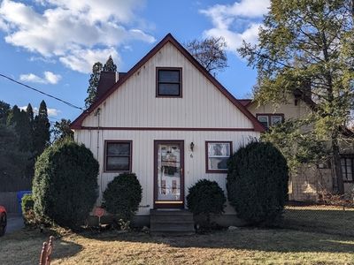 6 Michigan St, Springfield, MA, 01151