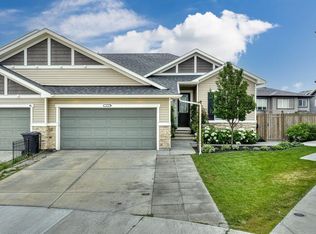 113 NW Marina Ky, Chestermere, AB T1X1Y7
