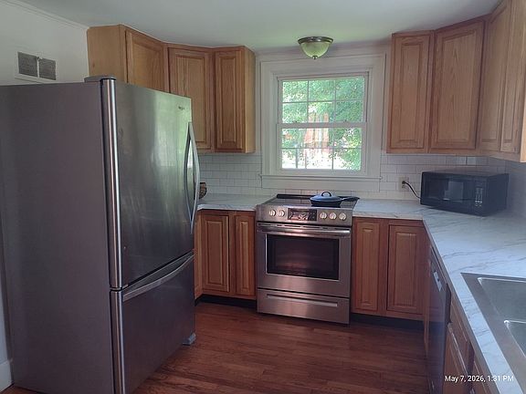 3rd image of 608 Lane Allen Rd