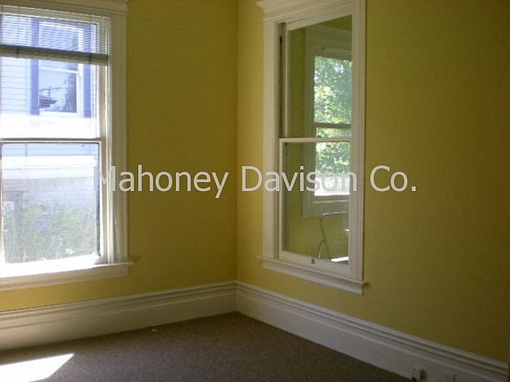 4th image of 505 Petaluma Blvd S