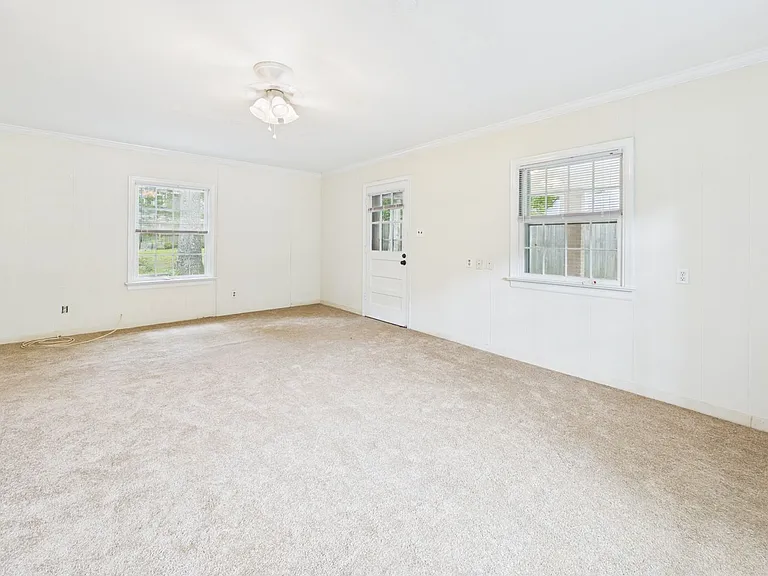 9321 W Huguenot Rd — Photo 9
