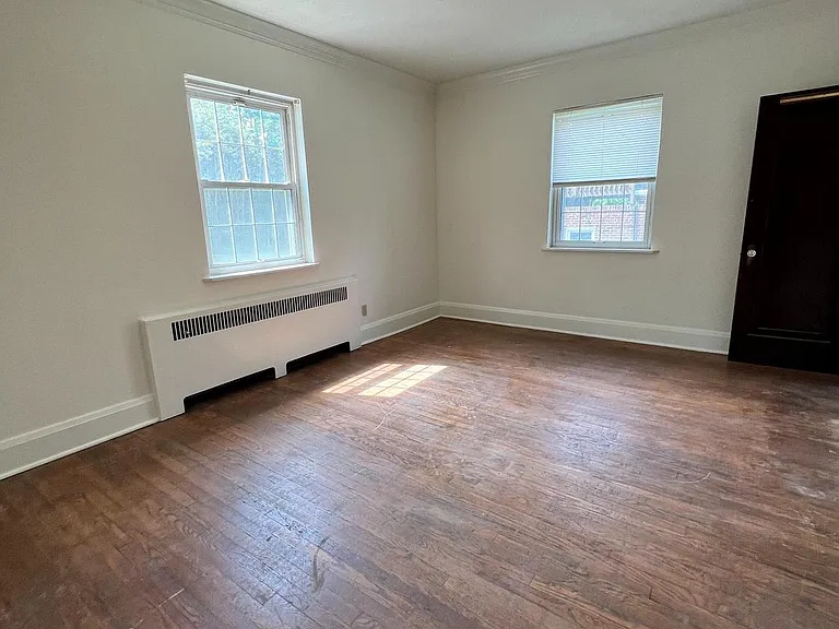 9409 Belair Rd — Photo 11
