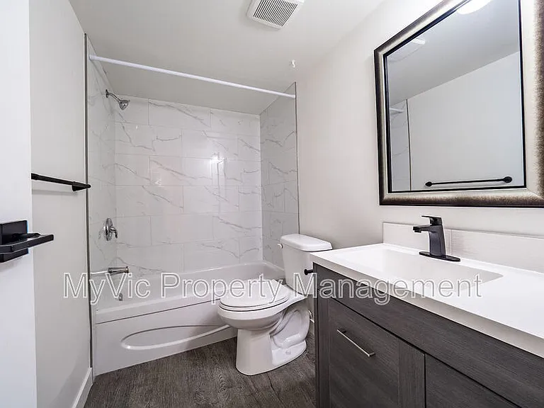 4510 47th St — Photo 10