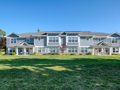 315 S Elmwood St #102, Traverse City, MI, 49684